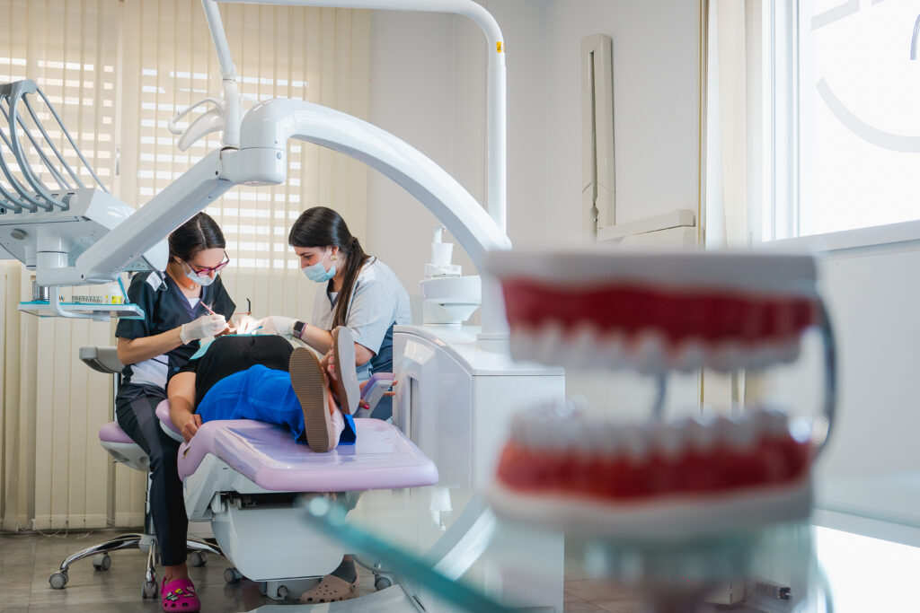 Clínica Dental en Murcia | Pérez Llanes Clínica Dental